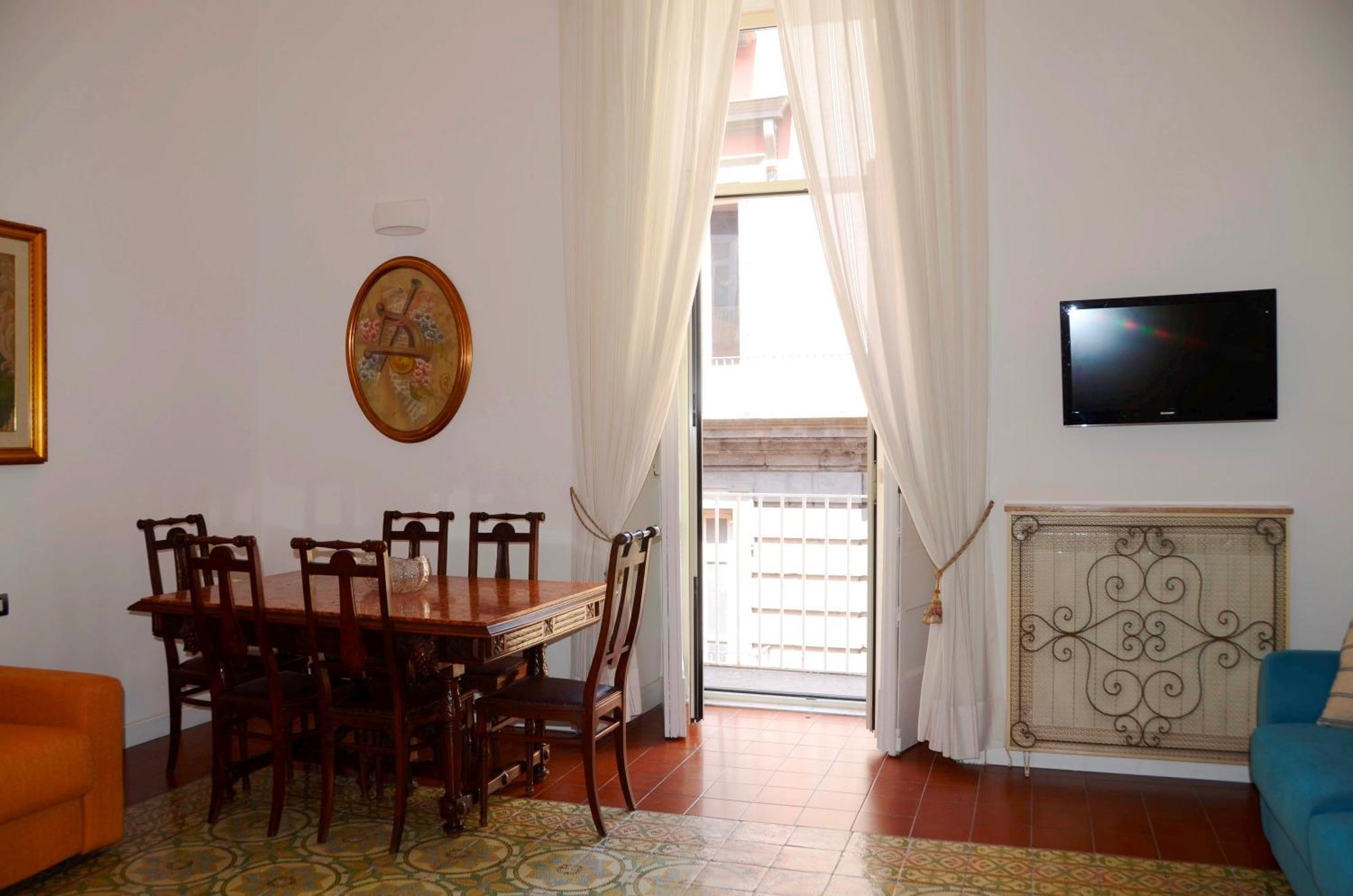 Casa Cesira Incentro Hotel Napoli Ngoại thất bức ảnh