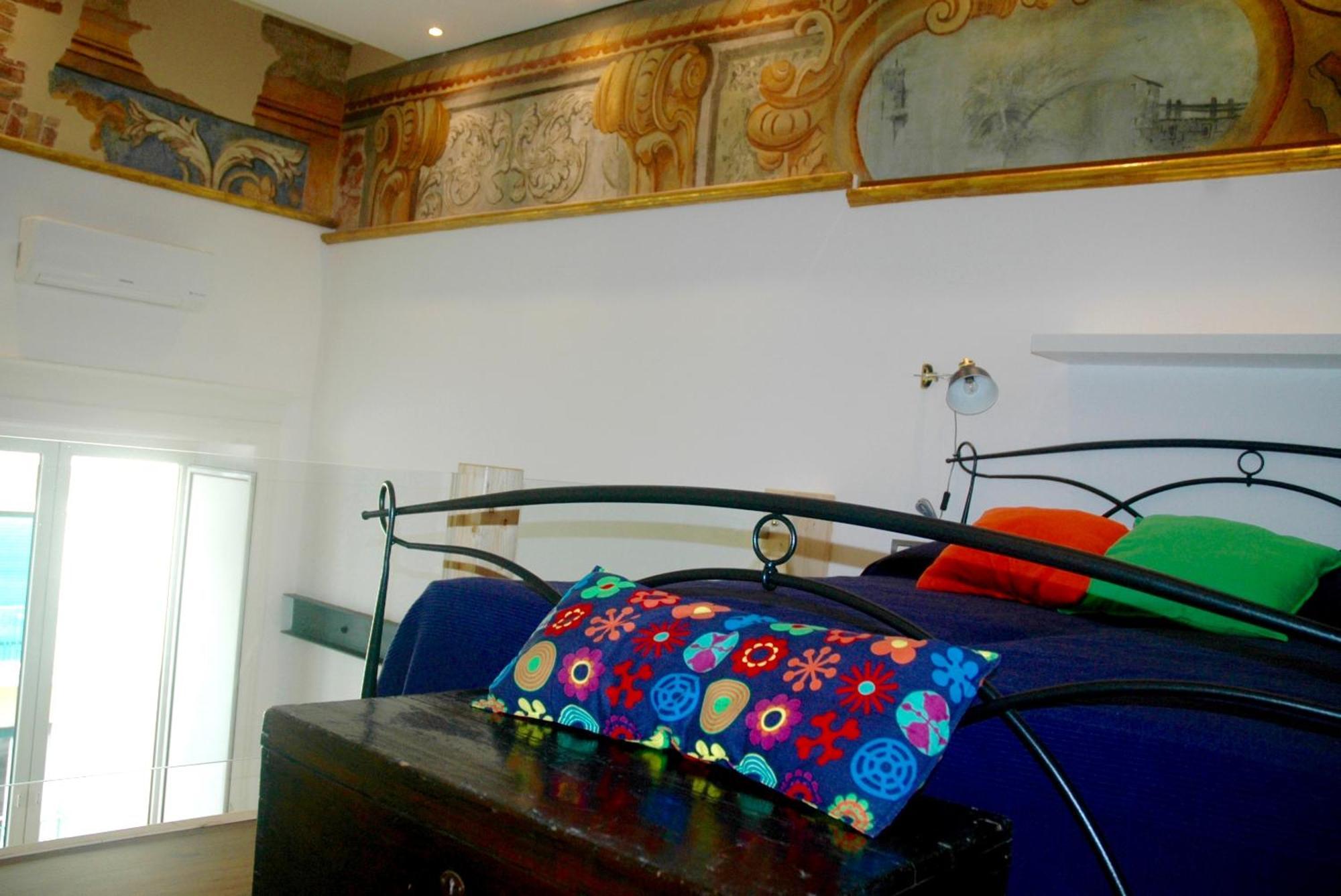 Casa Cesira Incentro Hotel Napoli Ngoại thất bức ảnh